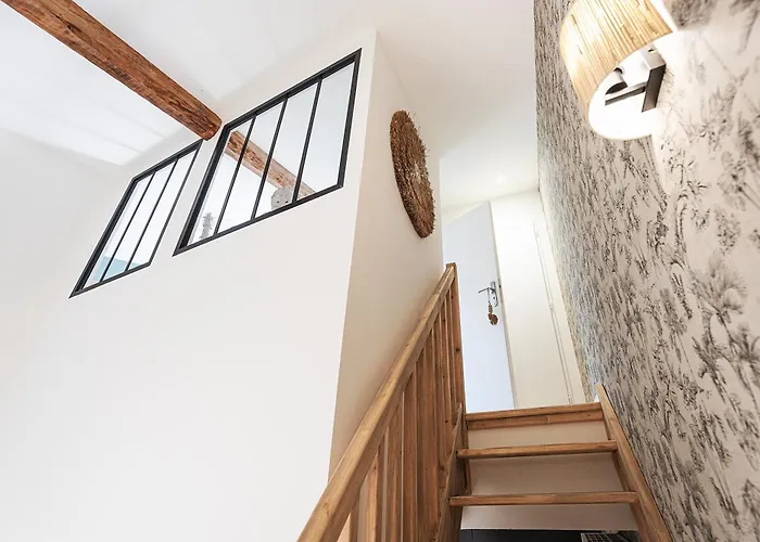 Emeraude Duplex 아파트