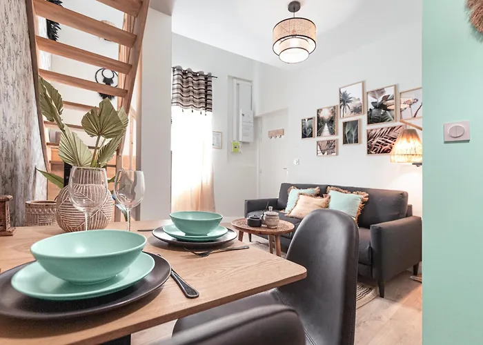 Emeraude Duplex 아파트